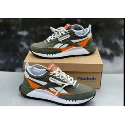 Reebok Classic Trainers