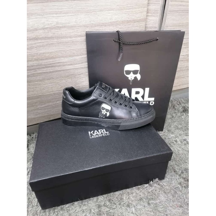 KARL LAGERFELD Sneakers in Black Leather